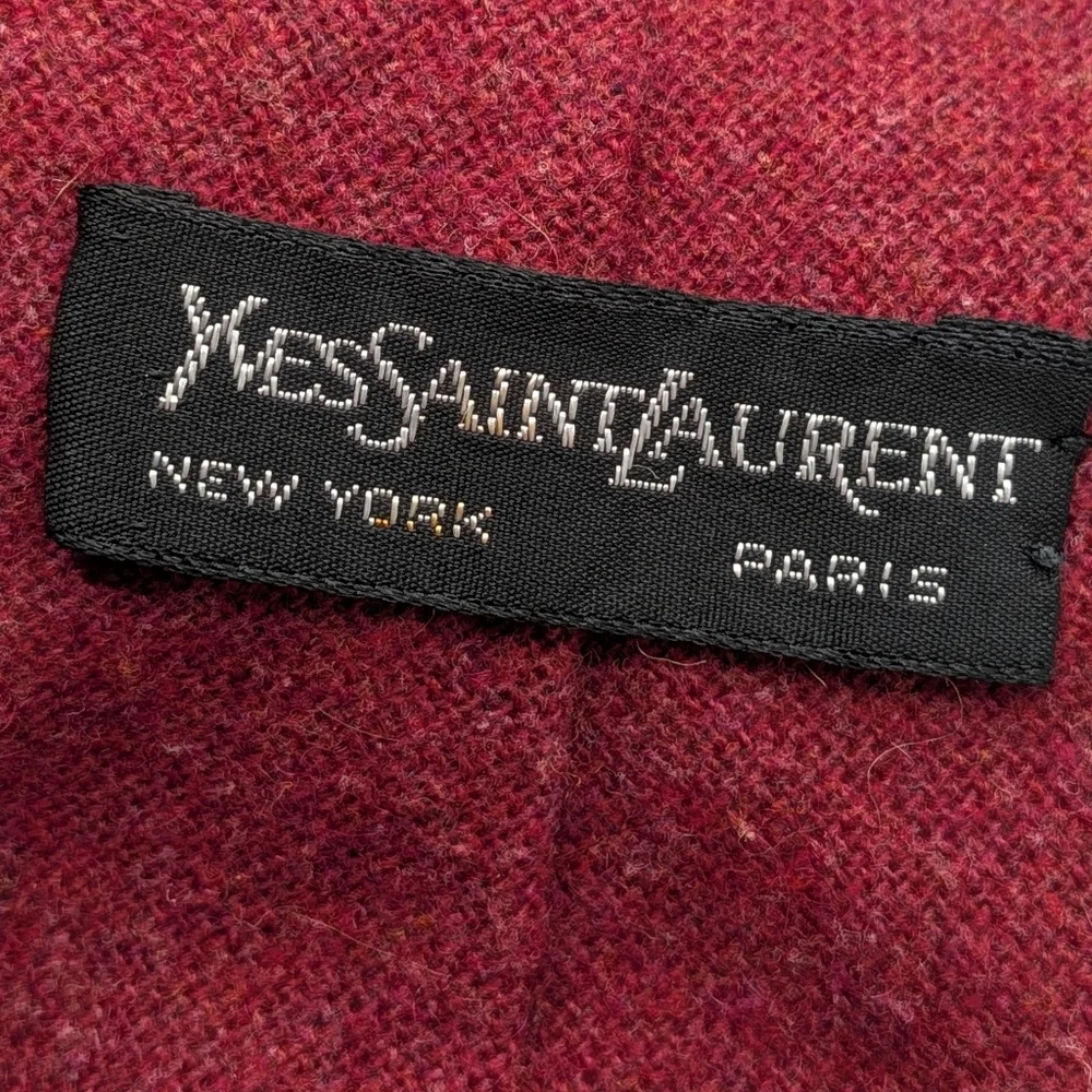 Yves Saint Laurent yves saint